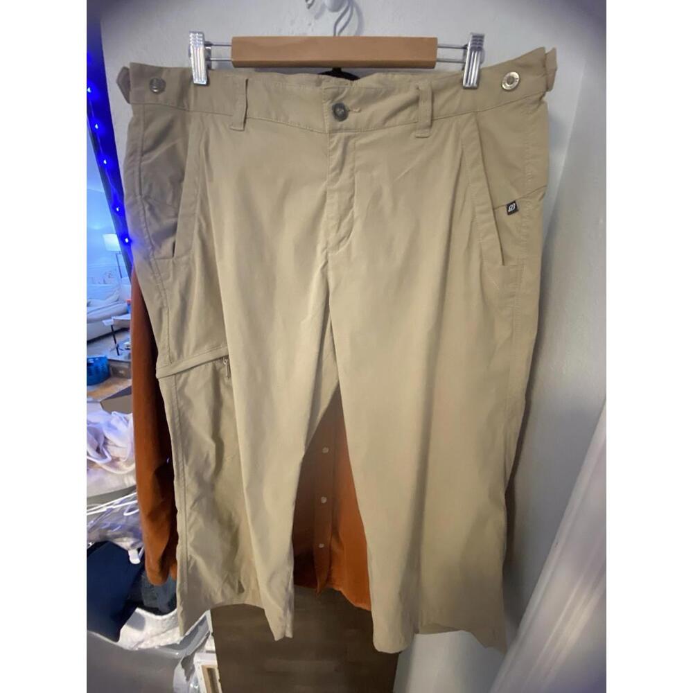 Eddie Bauer EB Sport Cargo Short Pocket Hiking Outdoors Nylon Beige Size 16